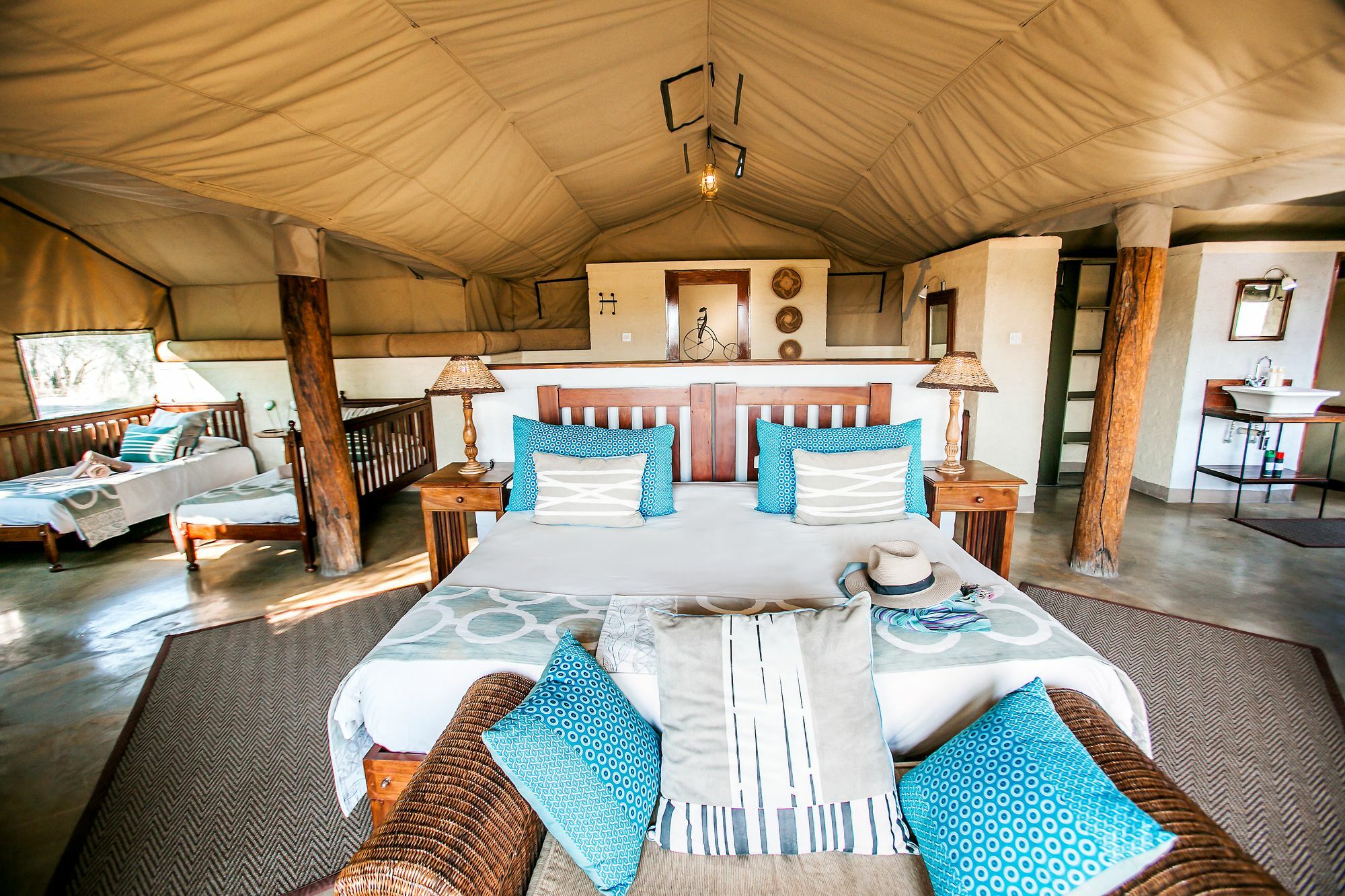 Dete The Hide Safari Camp酒店 外观 照片